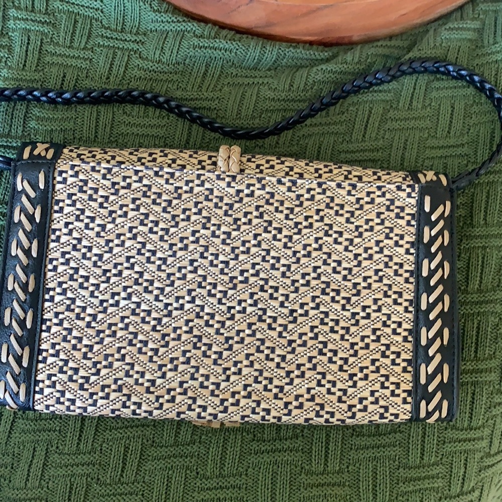 Chico’s clutch with bamboo tassel details. - Picture 3 of 4